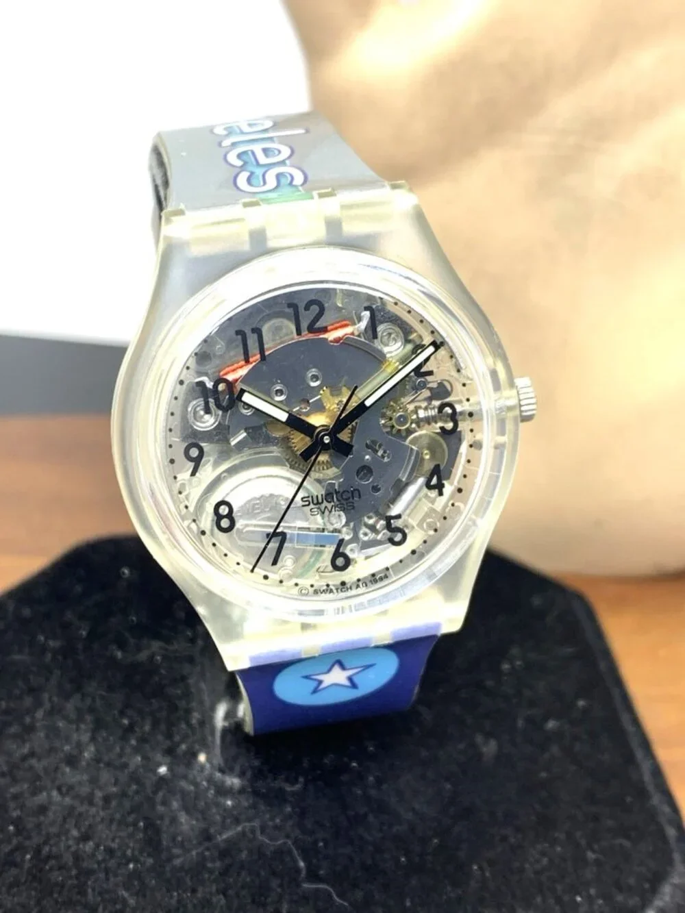 Swatch Watch GK209D Los Angeles Swiss Quartz Blue Rubber Vintage 1994 34mm